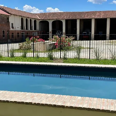 Tenuta Favorita Bed & Breakfast